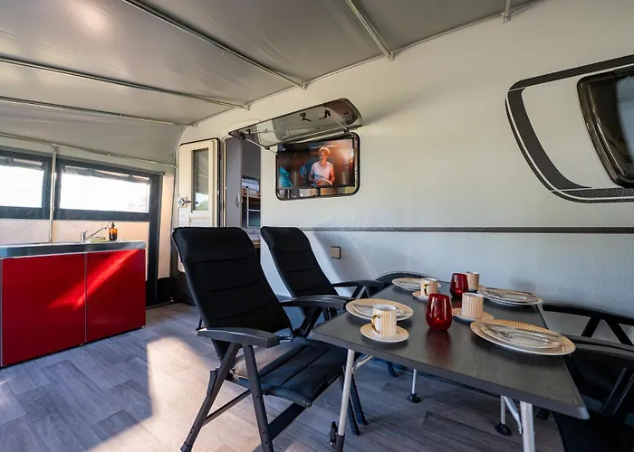 Kleines Mobilheim Mit Toller Ausstattung Und Vorzelt Im Heide * Bruggen (Viersen)